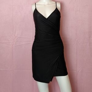 Urban Outfitters Black Bodycon Ruched Sleeveless V Neck Mini Dress size XS